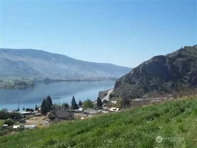 1023 Columbia Pt, Entiat, WA 98822