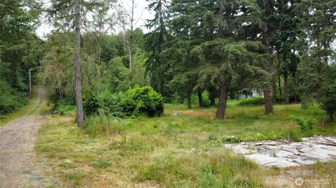 2647 S Star Lake Rd, Federal Way, WA 98003