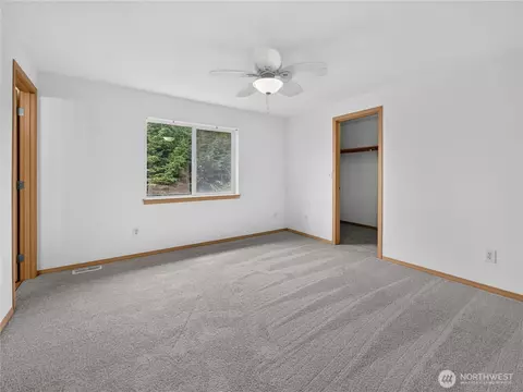 Bedroom - 3925 152nd Pl SE, Bothell, WA 98012 photo 5 of 13