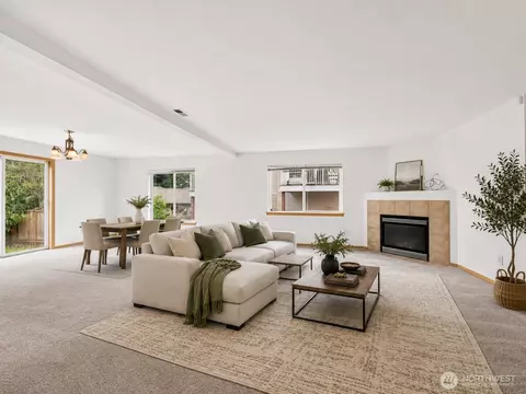 Living - 3925 152nd Pl SE, Bothell, WA 98012 photo 1 of 11