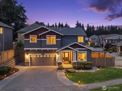 727 172nd St SW, Lynnwood, WA 98037