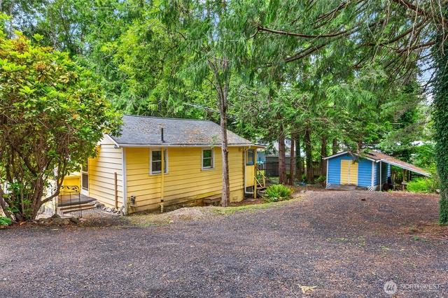2528 Westwind Dr NW, Olympia, WA 98502