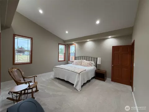 Bedroom - 117 Garrett Loop, Chehalis, WA 98532 photo 5 of 5