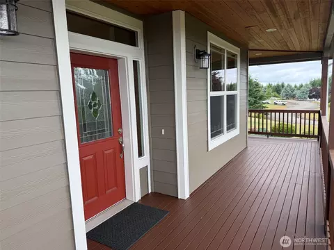 Exterior - 117 Garrett Loop, Chehalis, WA 98532 photo 3 of 6