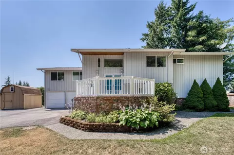8101 Mcintyre Ln NE, Bremerton, WA 98311
