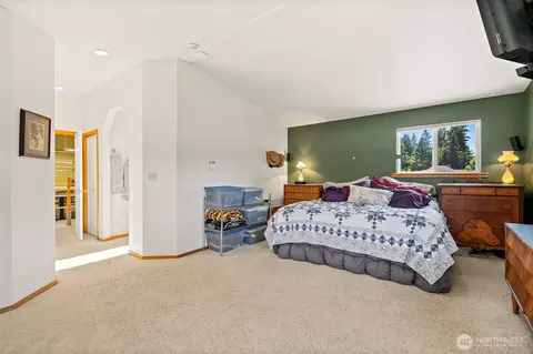 Bedroom - 19810 98th Ave NE, Bothell, WA 98011 photo 2 of 2