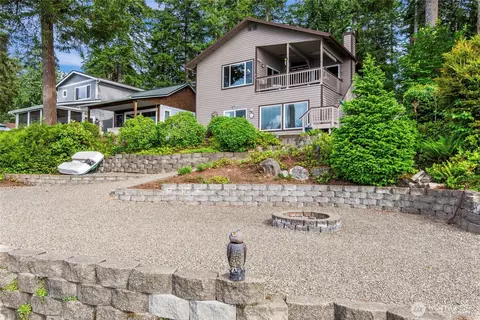 Exterior - 2351 E Mason Lake Dr E, Grapeview, WA 98546 photo 4 of 5