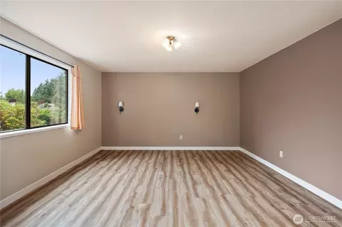Other - 8906 10th Dr SE, Everett, WA 98208 photo 4 of 5