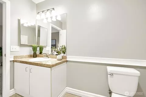 Bath - 15300 112th Ave NE #C306, Bothell, WA 98011 photo 3 of 4