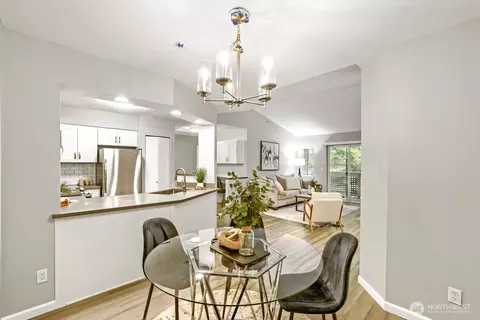Dining - 15300 112th Ave NE #C306, Bothell, WA 98011 photo 2 of 2