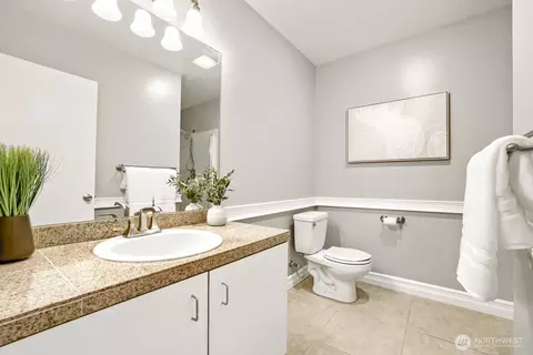 Bath - 15300 112th Ave NE #C306, Bothell, WA 98011 photo 1 of 4