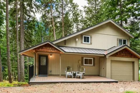 221 W Lakedale Dr, Ronald, WA 98940