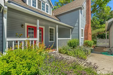 3 Summercreek Pl, Wenatchee, WA 98801