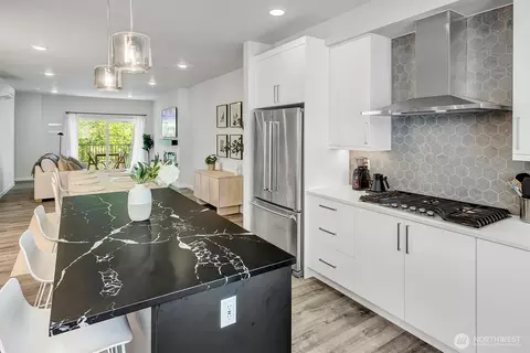 Kitchen - 8911 NE 173rd Pl #B, Bothell, WA 98011 photo 4 of 4