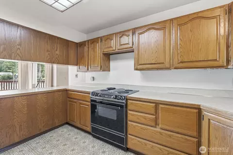 5470 E Grapeview Loop Rd, Allyn, WA 98524 photo 17