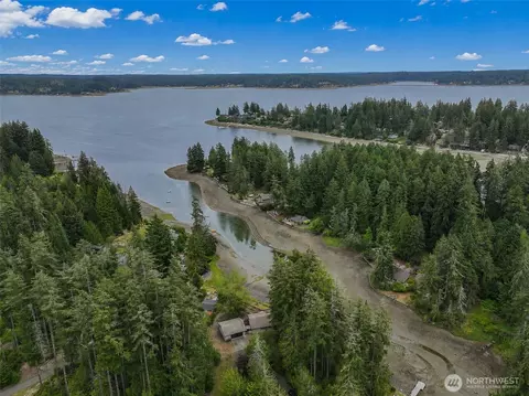 5470 E Grapeview Loop Rd, Allyn, WA 98524 photo 34