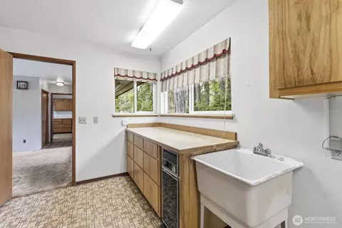 5470 E Grapeview Loop Rd, Allyn, WA 98524 photo 15