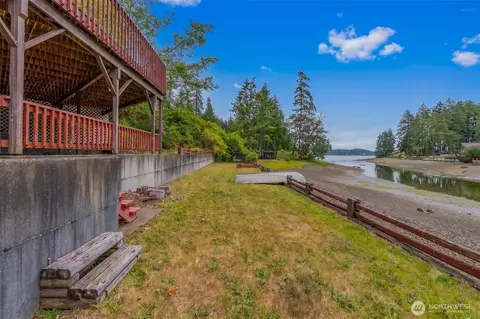 5470 E Grapeview Loop Rd, Allyn, WA 98524 photo 35