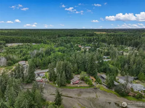 5470 E Grapeview Loop Rd, Allyn, WA 98524 photo 33