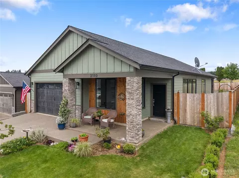 Exterior - 2110 Hawks View Ln, Winlock, WA 98596 photo 3 of 12