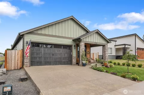 Exterior - 2110 Hawks View Ln, Winlock, WA 98596 photo 4 of 12