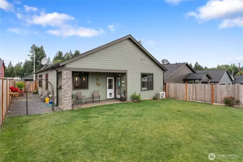 Exterior - 2110 Hawks View Ln, Winlock, WA 98596 photo 8 of 12