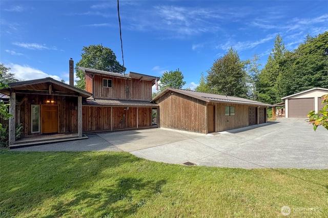 742 Durrwachter Rd, Port Angeles, WA 98363