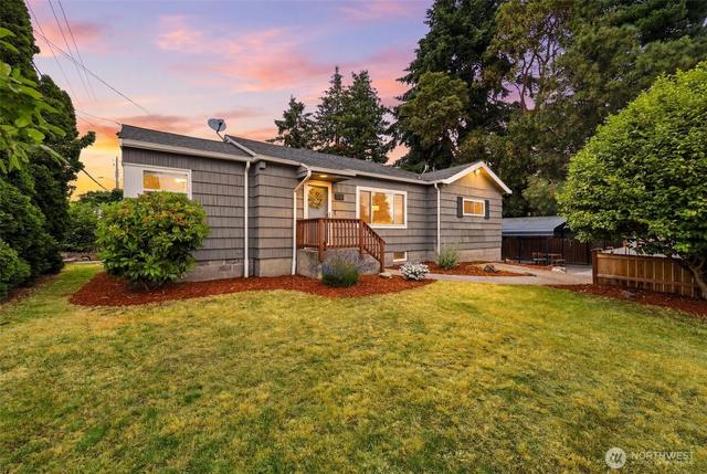 316 SW 124th St, Seattle, WA 98146
