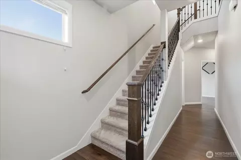Entry Way - 4425 223rd Pl SE, Bothell, WA 98021 photo 1 of 3