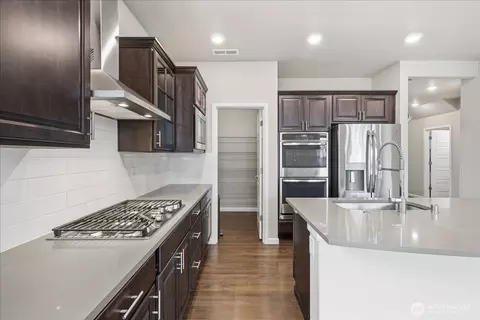 Kitchen - 4425 223rd Pl SE, Bothell, WA 98021 photo 2 of 3