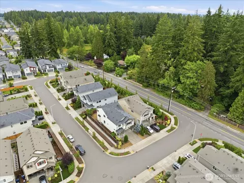View/Area - 4425 223rd Pl SE, Bothell, WA 98021 photo 6 of 9