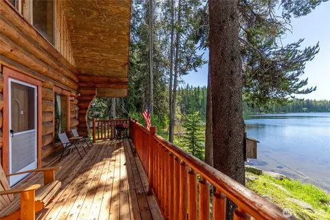 Exterior - 370 Thompson Rd, Riverside, WA 98849 photo 3 of 6