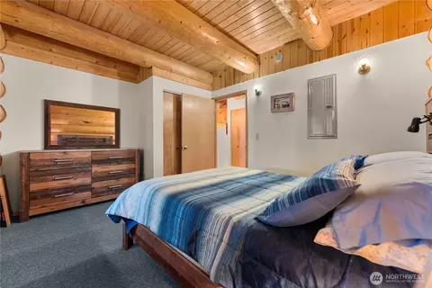 Bedroom - 370 Thompson Rd, Riverside, WA 98849 photo 3 of 6