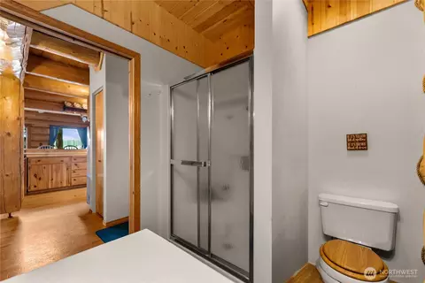Bath - 370 Thompson Rd, Riverside, WA 98849 photo 2 of 2