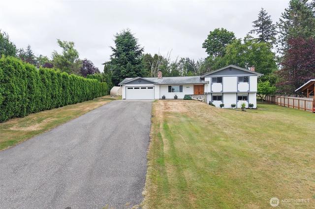 9674 Ronald Dr, Blaine, WA 98230