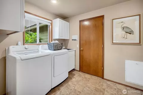 226 174th St SW, Bothell, WA 98012 photo 31