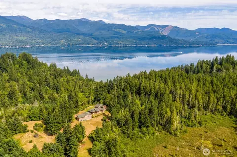 21825 Open Range Dr NW, Seabeck, WA 98380