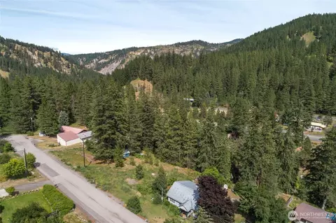 3677 Allen Ln, Peshastin, WA 98847