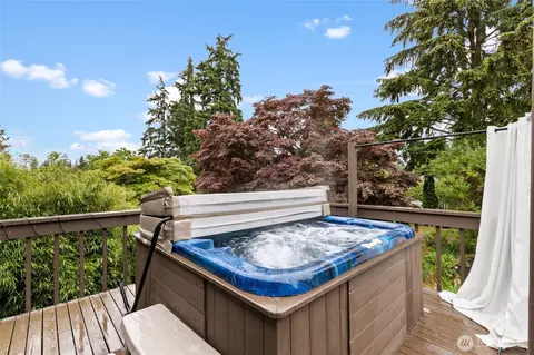 8707 Maple Ln, Edmonds, WA 98026 photo 26