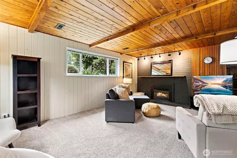 8707 Maple Ln, Edmonds, WA 98026 photo 23