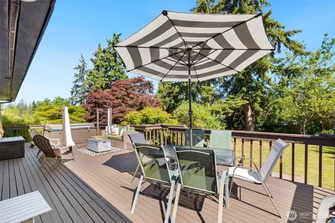 8707 Maple Ln, Edmonds, WA 98026 photo 29