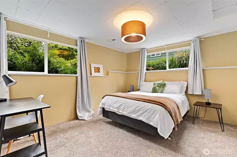 8707 Maple Ln, Edmonds, WA 98026 photo 25