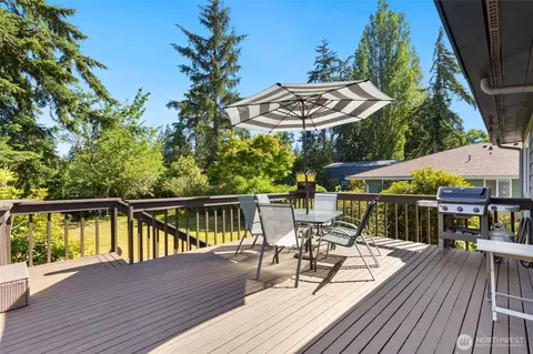 8707 Maple Ln, Edmonds, WA 98026 photo 28