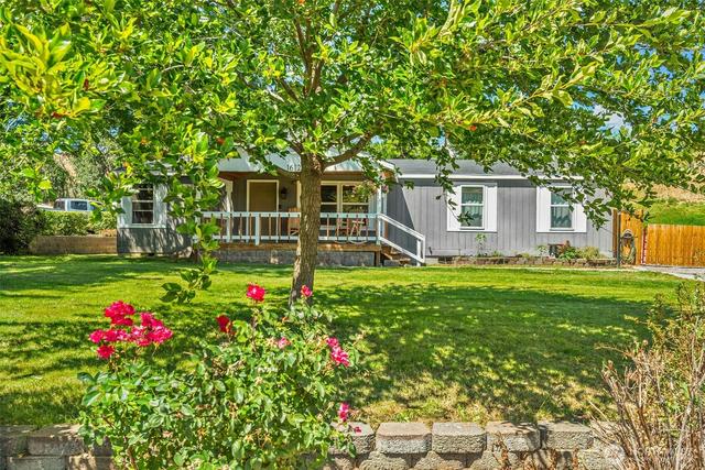 1612 Britini Dr, Wenatchee, WA 98801