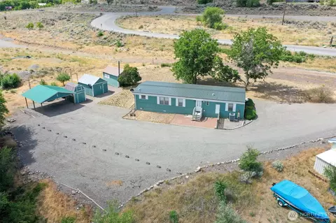 406 Kendall St, Riverside, WA 98849