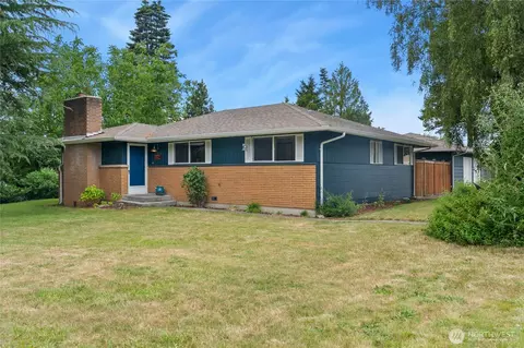 11254 SE 182nd St, Renton, WA 98055