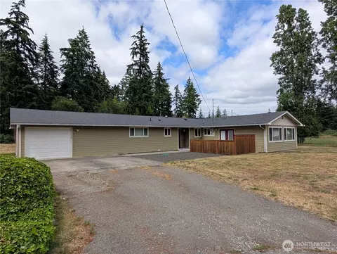9428 Pacific Ave SE, Olympia, WA 98513