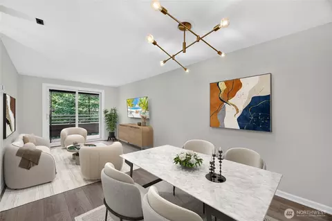1300 W Boston St #13, Seattle, WA 98119