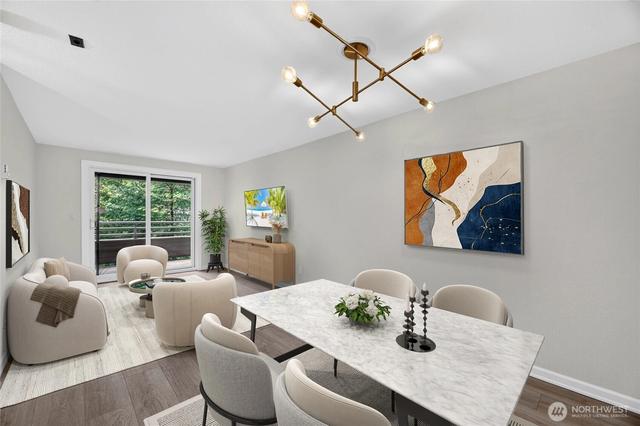 1300 W Boston St #13, Seattle, WA 98119