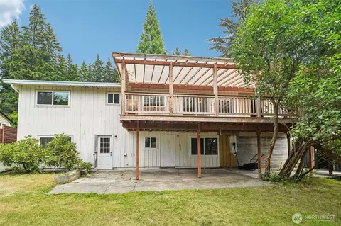 Exterior - 23804 7th Ave W, Bothell, WA 98021 photo 4 of 5